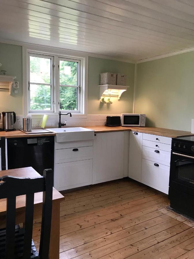 Fagerbacka Torp. Soet Stuga Naera Havet Lysekil Exterior foto
